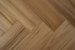 Engineered Wood – Herringbone - Blackbutt